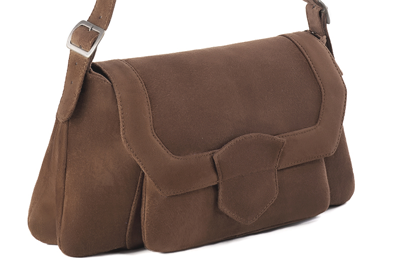 Handcrafted women's luxurious elegant handbag in premium chocolate brown leather. Perfect for elevated everyday style.   
                Choose from our luxurious collections of leather and fabric to perfectly match your handbags to your outfits.